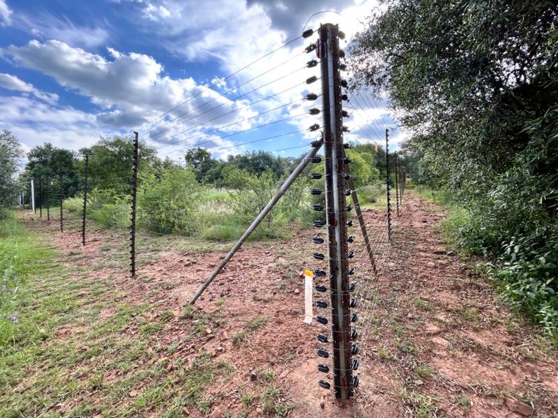 1 Bedroom Property for Sale in Broederstroom North West